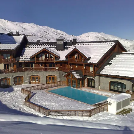 Appartement Les Alpages Du Corbier-12 By Interhome
