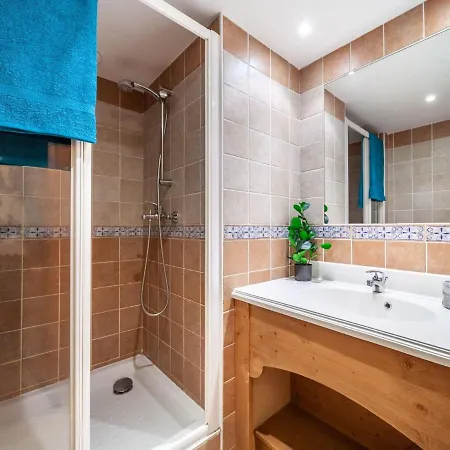 Appartement Les Alpages Du Corbier-12 By Interhome